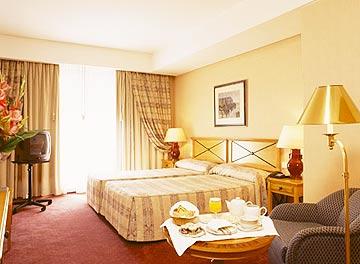 Hotel Tivoli Oporto Esterno foto